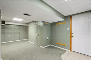 994 Westchester Rd, South Park, PA 15129 - Photo 34