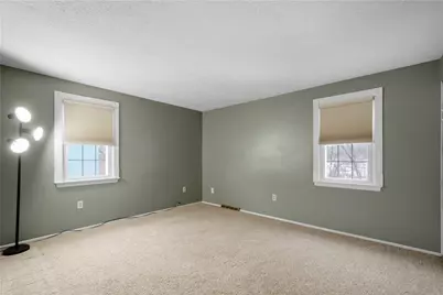 994 Westchester Rd, South Park, PA 15129 - Photo 28