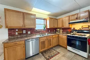 1402 N Grant Ave, Kittanning, PA 16201 - Photo 8