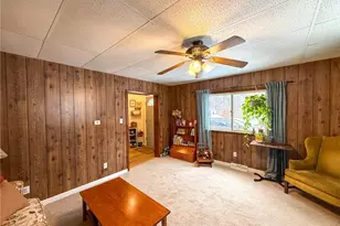 1402 N Grant Ave, Kittanning, PA 16201 - Photo 6