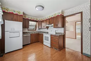 29 E Ridge Ave, Sharpsville, PA 16150 - Photo 10