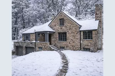 2501 Oakwood Rd, Pittsburgh, PA 15116 - Photo 2