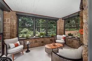 2501 Oakwood Rd, Pittsburgh, PA 15116 - Photo 28