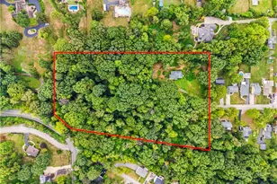 2501 Oakwood Rd, Pittsburgh, PA 15116 - Photo 32