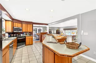 1738 Snowfield Dr, Hidden Valley, PA 15502 - Photo 18