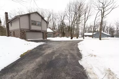 1738 Snowfield Drive, Hidden Valley, PA 15502 - Photo 4