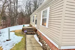 111 Pembrooke Dr, Salem Township, PA 15626 - Photo 16