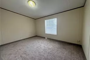 111 Pembrooke Dr, Salem Township, PA 15626 - Photo 12