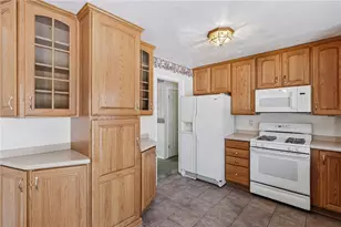 10430 Meinert, Pittsburgh, PA 15090 - Photo 16