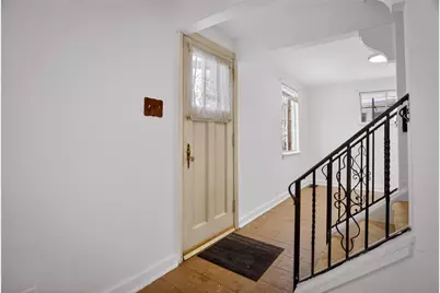 822 Harden Dr, Ross Twp, PA 15229 - Photo 4