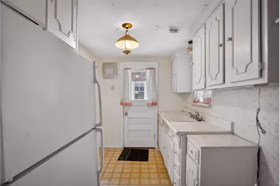 822 Harden Dr, Ross Twp, PA 15229 - Photo 14