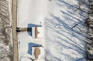 260 Twin Bridges Rd, Fallowfield, PA 15022 - Photo 4