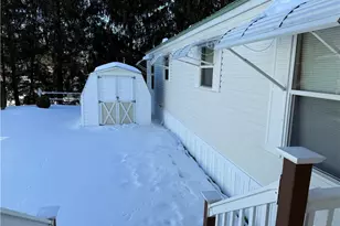 316 Seabrook Dr, White Township, PA 15701 - Photo 10