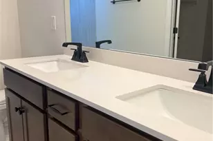 117 Hemingway Ln, Coraopolis, PA 15108 - Photo 18