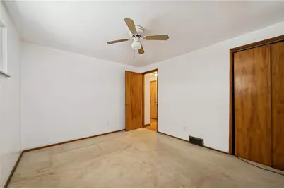 7867 Mark Dr, Pittsburgh, PA 15147 - Photo 20