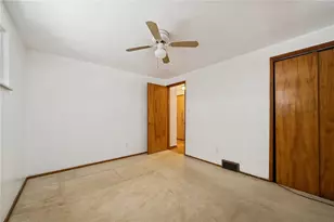 7867 Mark Dr, Pittsburgh, PA 15147 - Photo 20