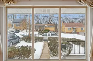 7867 Mark Dr, Pittsburgh, PA 15147 - Photo 8