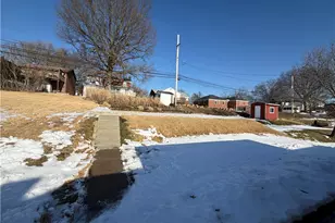 575 Somerville Dr, Scott Township, PA 15243 - Photo 4