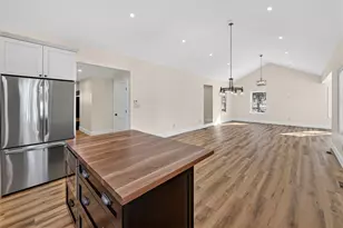 392 Stuber Rd, New Brighton, PA 15066 - Photo 16