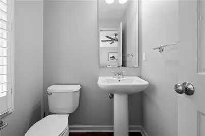 271 Overlook Ct, Robinson Twp, PA 15108 - Photo 8