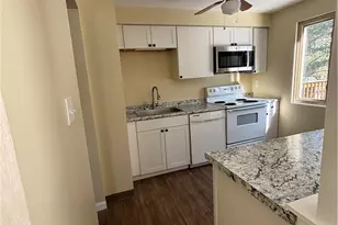 207 Parkwood Dr, Cranberry Township, PA 16066 - Photo 16