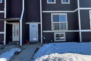 207 Parkwood Dr, Cranberry Township, PA 16066 - Photo 1