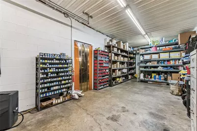 952 W Pittsburgh Street, Hempfield Township, PA 15601 - Photo 8