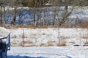 348 Frankfort Springs Dr, Hanover Township, PA 15043 - Photo 2