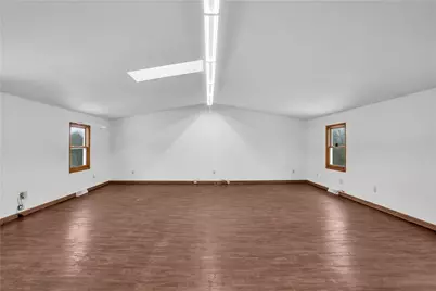 10 Danbury Dr, Greensburg, PA 15601 - Photo 10