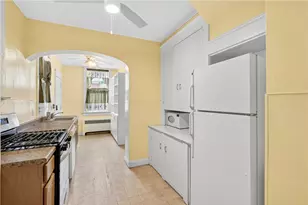 427 E Pittsburgh St, Greensburg, PA 15601 - Photo 12