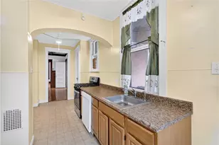 427 E Pittsburgh St, Greensburg, PA 15601 - Photo 10