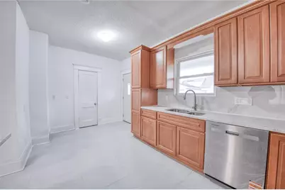 923 Adams St, New Castle, PA 16101 - Photo 16