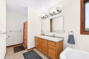 220 Main Rd, Donegal, PA 15376 - Photo 22