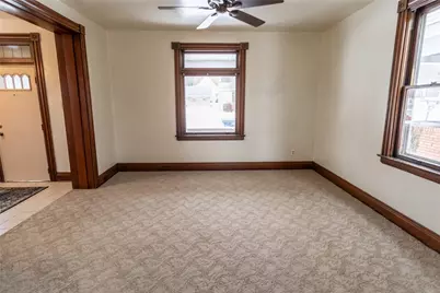 1206 Sycamore St, Connellsville, PA 15425 - Photo 12