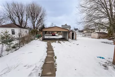 1206 Sycamore St, Connellsville, PA 15425 - Photo 4