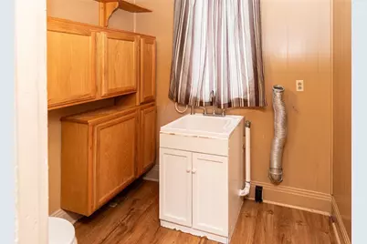 1206 Sycamore St, Connellsville, PA 15425 - Photo 18