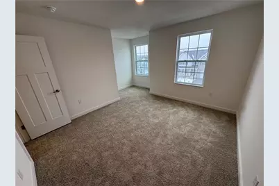 307 Champions Way, Chartiers City, PA 15071 - Photo 12