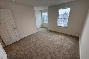 307 Champions Wy, Chartiers City, PA 15071 - Photo 12