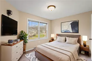 699 Surfside Dr, Pittsburgh, PA 15239 - Photo 10