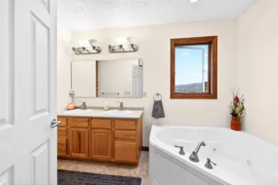 220 Main Rd, Donegal, PA 15376 - Photo 24