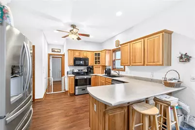 220 Main Rd, Donegal, PA 15376 - Photo 6
