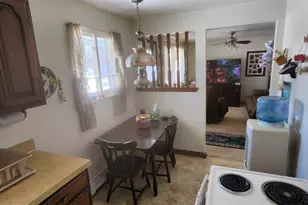 307 Mahoney Ave, Ellwood City, PA 16117 - Photo 12