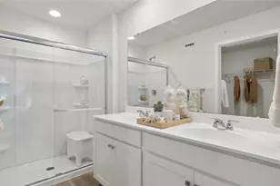 162 River Rdg Dr, Moon/Crescent Twp, PA 15108 - Photo 12