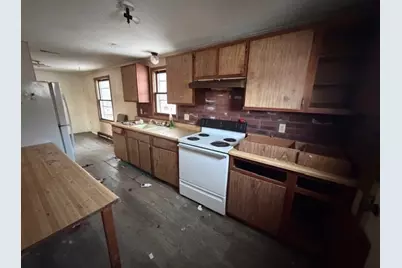 8972 Old Route 56 Hwy, Shelocta, PA 15774 - Photo 12