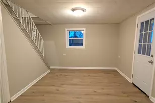 303 Lentz St, Jeannette, PA 15644 - Photo 6