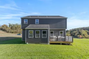 418 Millstone Ln, Jefferson Hills, PA 15332 - Photo 12