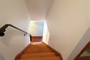 221 S Magnolia Dr, Pittsburgh, PA 15116 - Photo 14