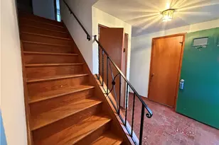 221 S Magnolia Dr, Pittsburgh, PA 15116 - Photo 2