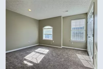 282 Maple Ridge Dr, Cecil, PA 15317 - Photo 18