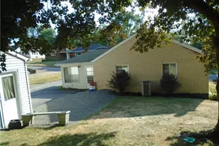 1001 7th Ave, Conway, PA 15027 - Photo 28